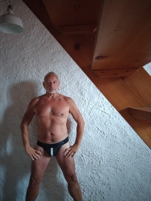 Dortmund;tantragay;Sinnliche Massage;Erotische Massage;Wellness-Massage;l-Massage;Body-to-Body-Massage;Prostatamassage;Gaymassage