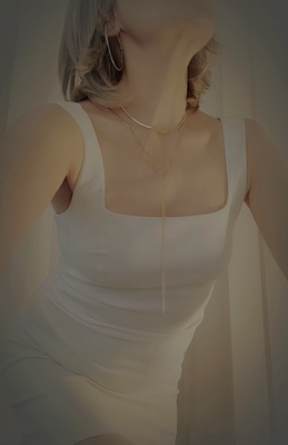 Wien;Elly;Klassische Massage;Sinnliche Massage;Erotische Massage;Tantramassage;Wellness-Massage;l-Massage;Body-to-Body-Massage;Prostatamassage
